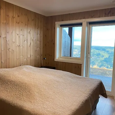 아파트 Get Ready For Autumn Break! Beautiful Apartment At Skagahogdi With Panoramic View