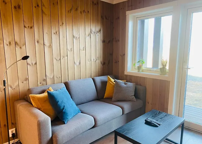 ! Spring Time! Beautiful Apartment At Skagahogdi With Panoramic View 公寓 *