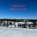 Lägenhet ! Spring Time! Beautiful At Skagahogdi With Panoramic View Gol